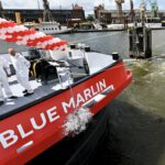 Hartmut Zielke_HGK Shipping_Flaschenschlag